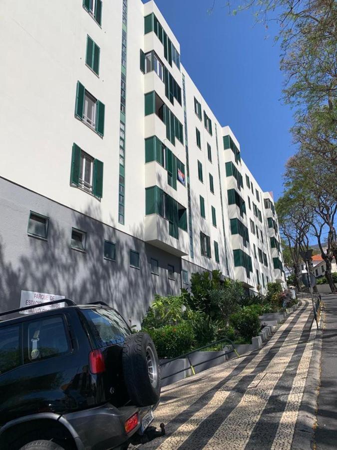 Madeira, 3 Bedroom Apartment With Ocean Views In Funchal Buitenkant foto